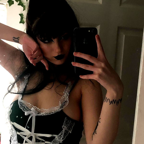 _scarlc_xo instagram image archive image