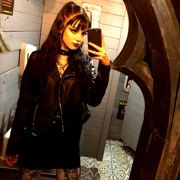 _scarlc_xo instagram image archive image