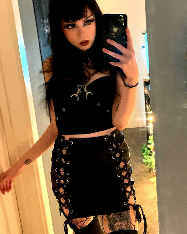 _scarlc_xo instagram image archive image