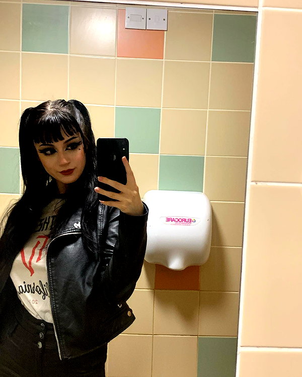 _scarlc_xo instagram image archive image