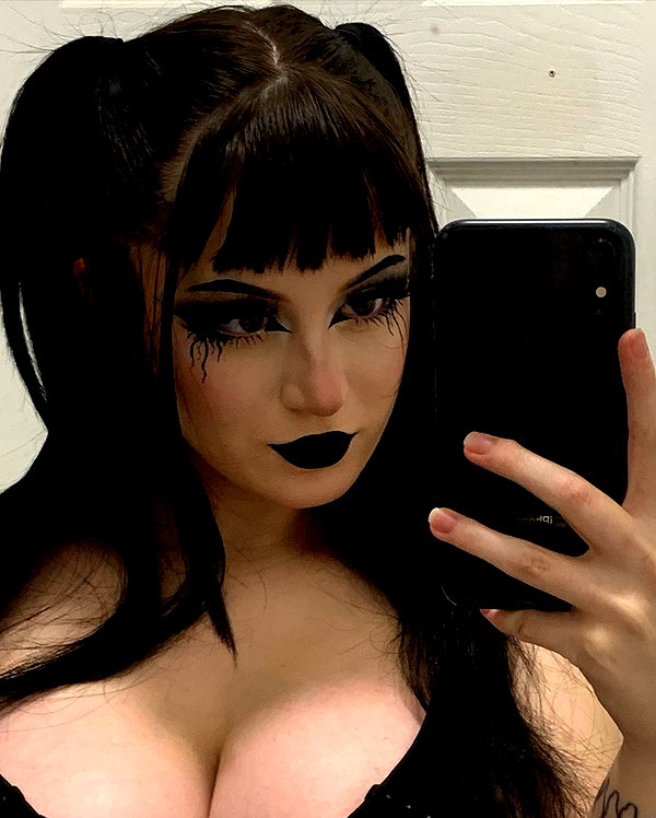 _scarlc_xo instagram image archive image
