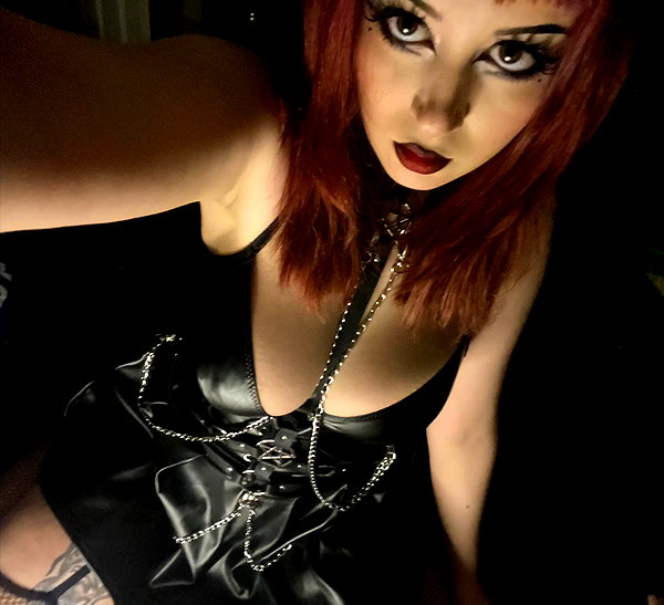 _scarlc_xo instagram image archive image