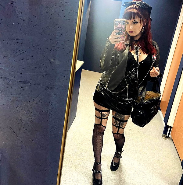 _scarlc_xo instagram image archive image