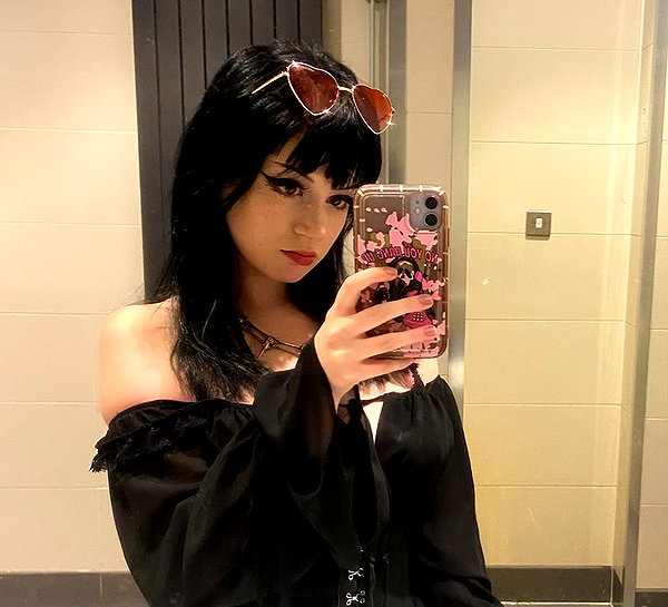 _scarlc_xo instagram image archive image