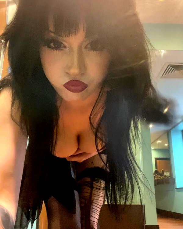 _scarlc_xo instagram image archive image