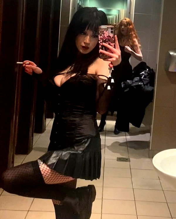 _scarlc_xo instagram image archive image