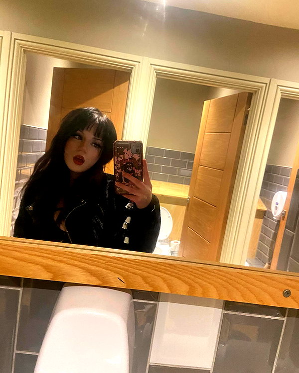 _scarlc_xo instagram image archive image