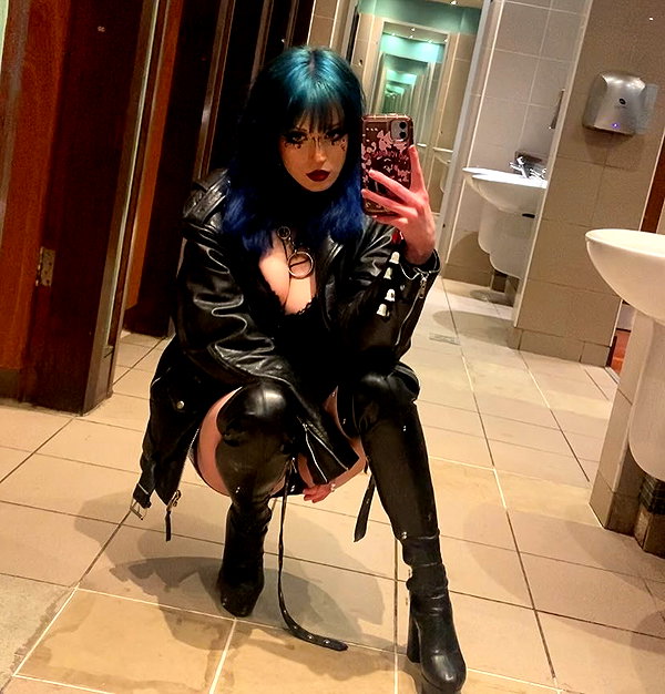 _scarlc_xo instagram image archive image