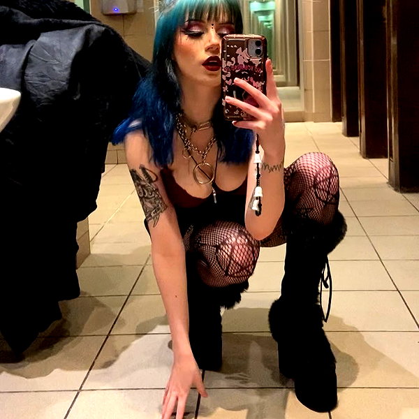 _scarlc_xo instagram image archive image
