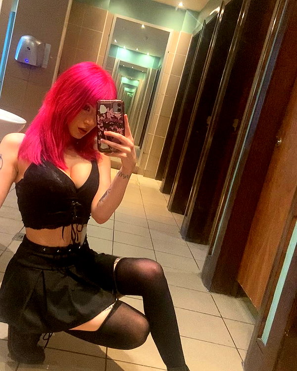 _scarlc_xo instagram image archive image