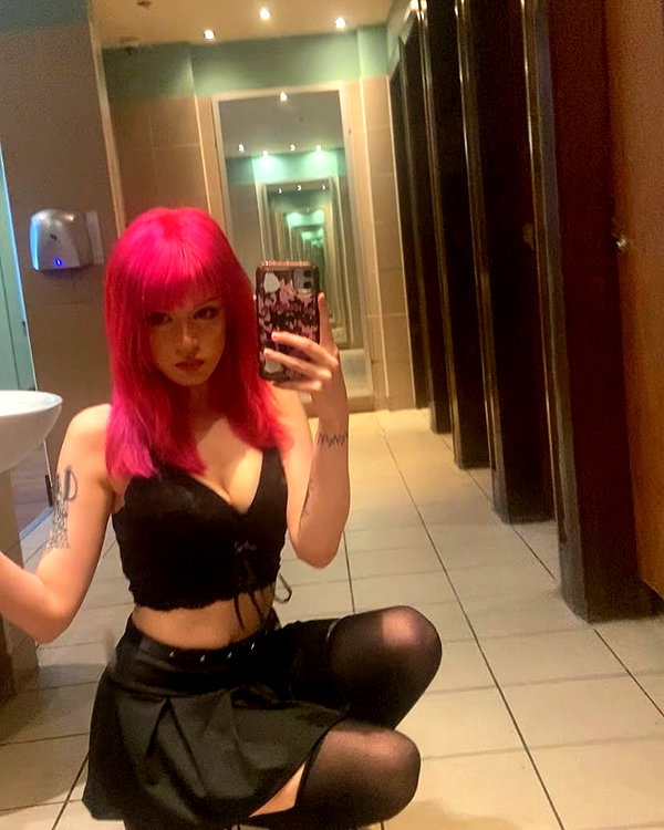 _scarlc_xo instagram image archive image