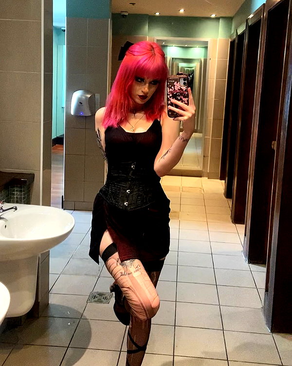 _scarlc_xo instagram image archive image
