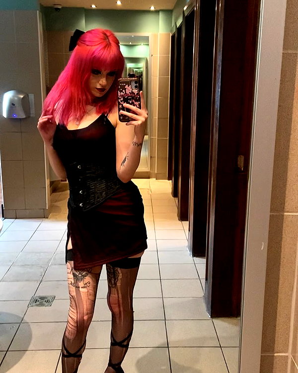 _scarlc_xo instagram image archive image