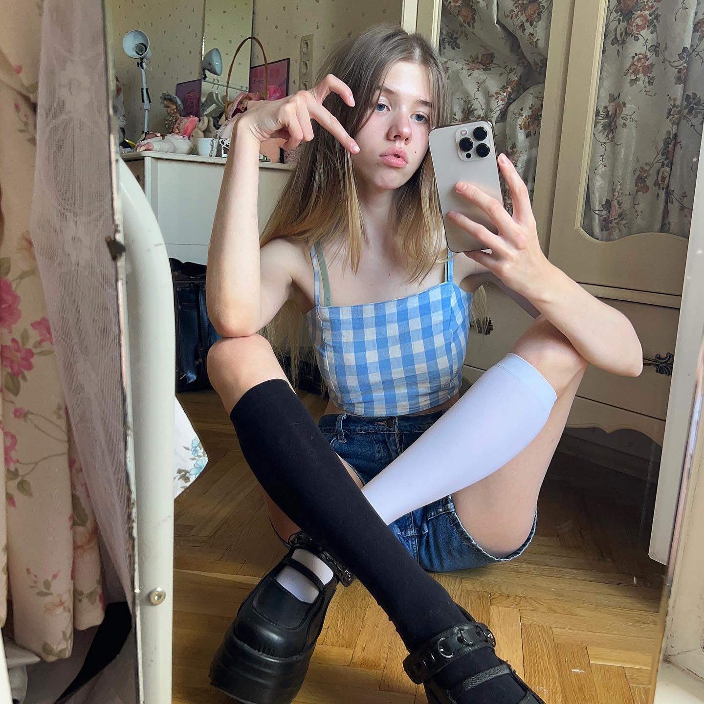 _tero._ instagram image archive image