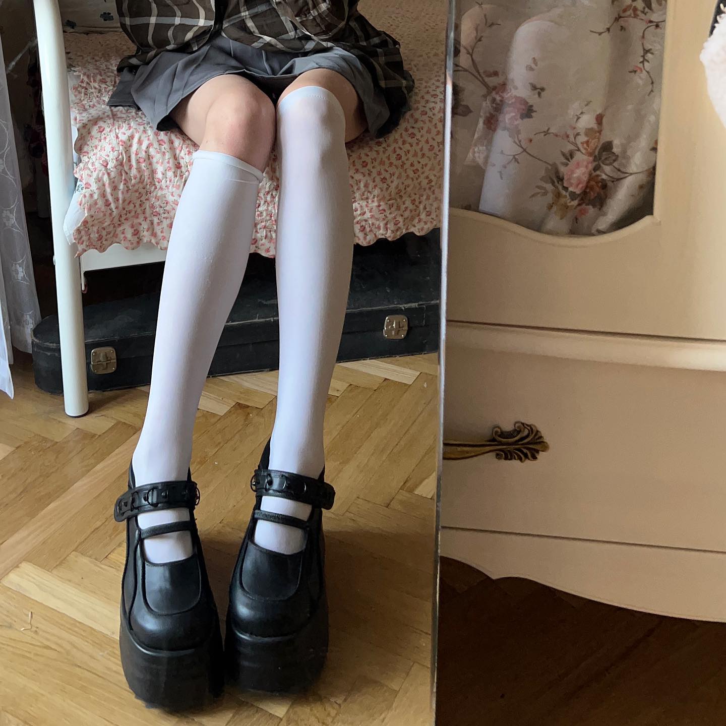 _tero._ instagram image archive image