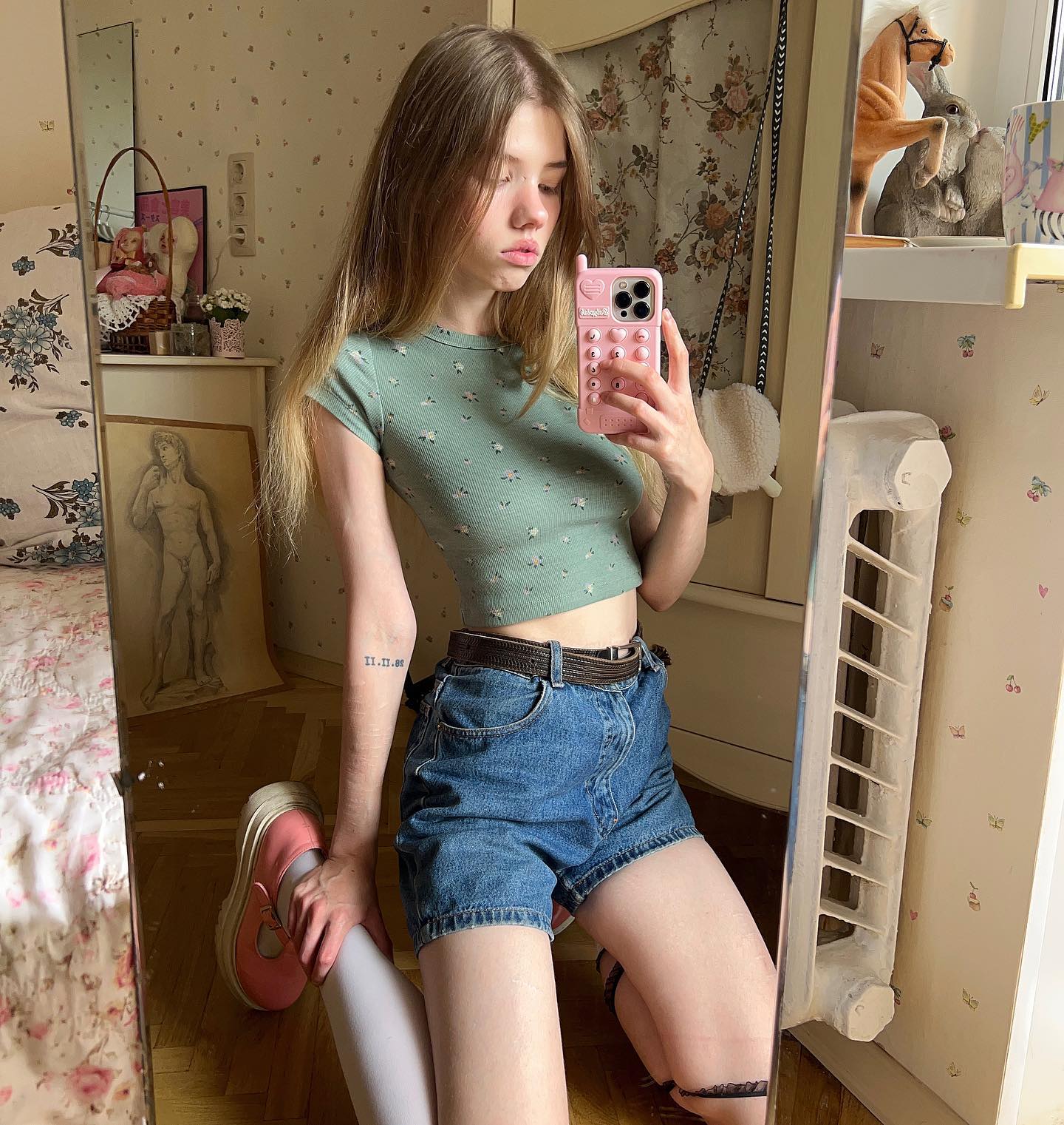 _tero._ instagram image archive image