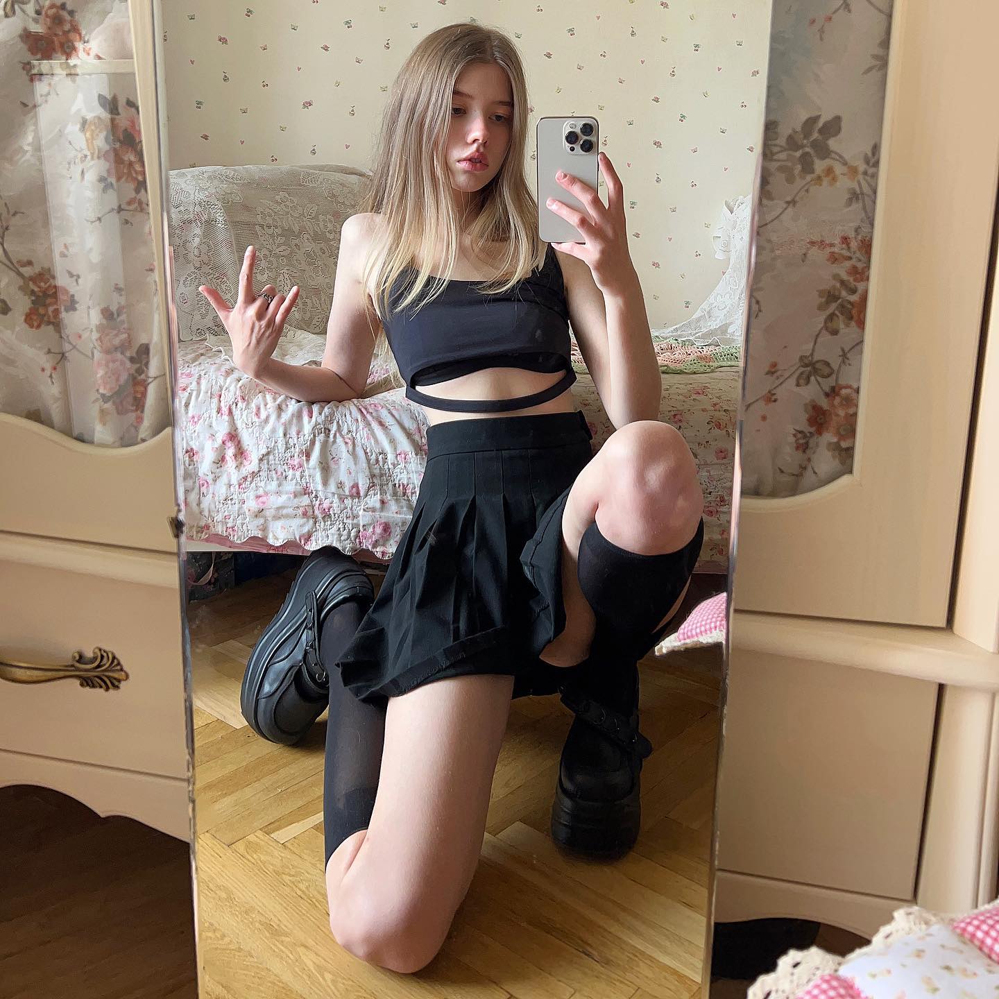 _tero._ instagram image archive image