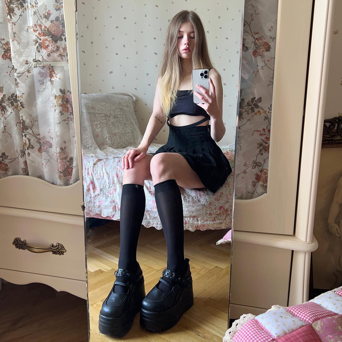 _tero._ instagram image archive image