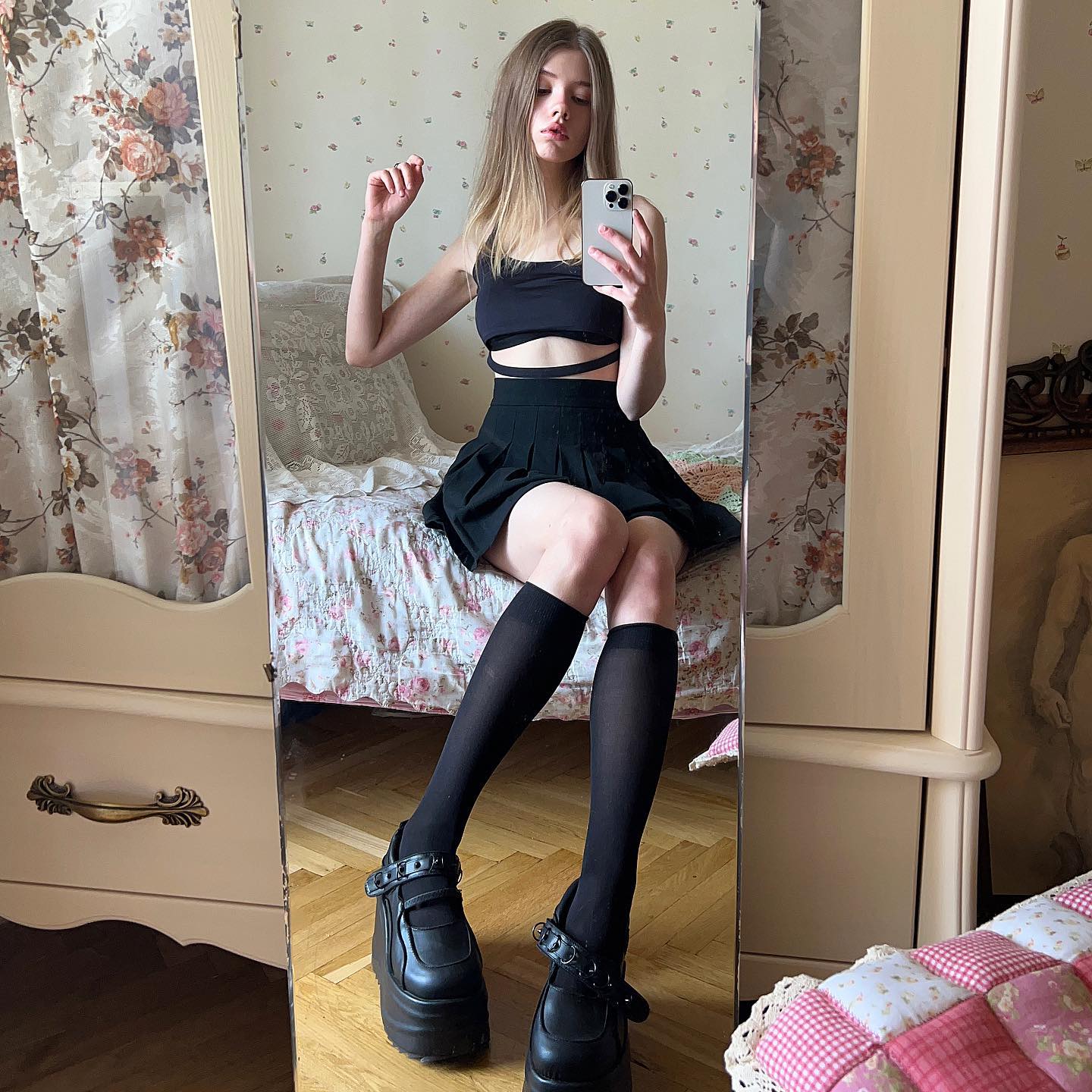 _tero._ instagram image archive image