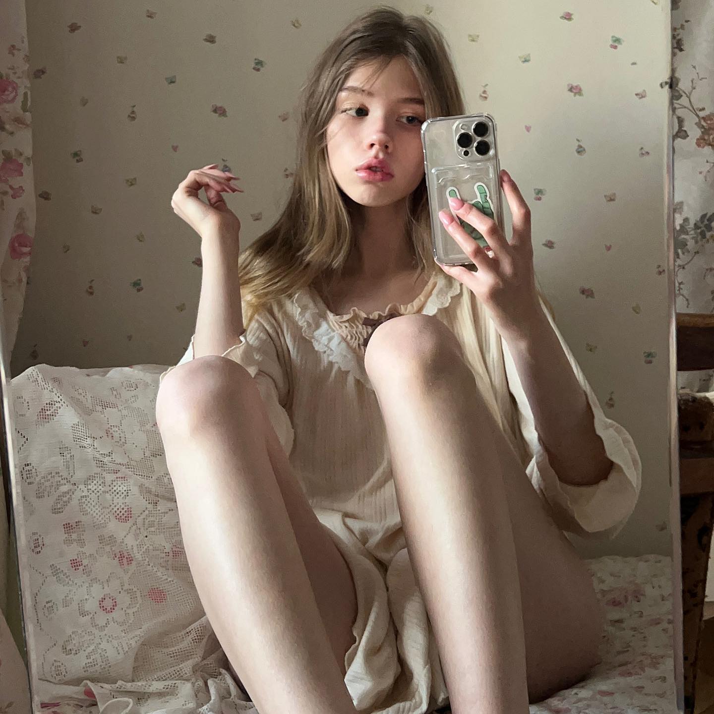 _tero._ instagram image archive image