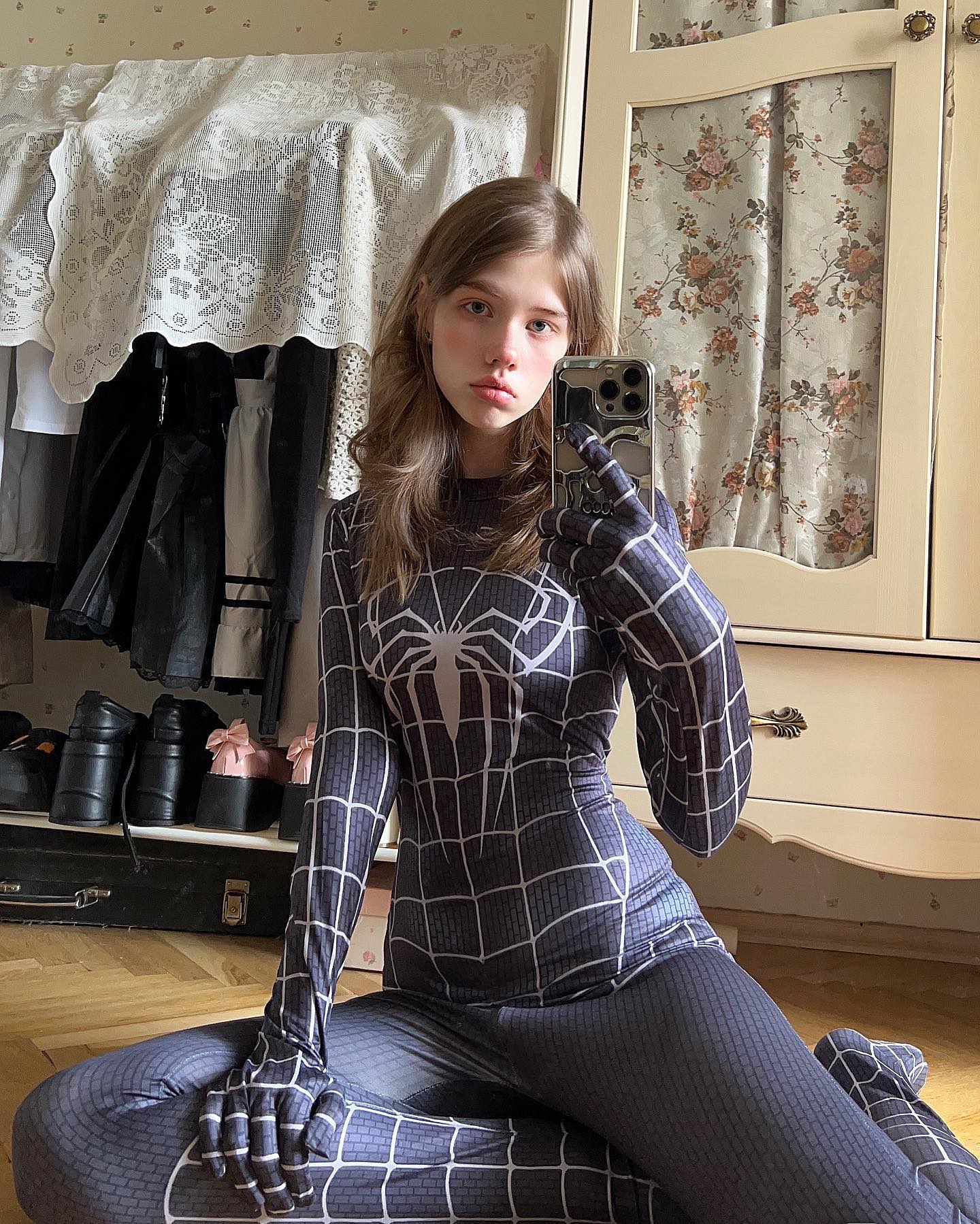 _tero._ instagram image archive image