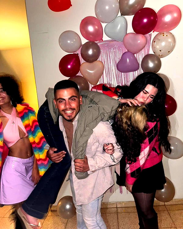 _wayw4rd_ instagram image archive image