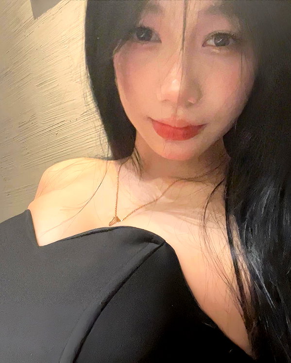 _wiyc.knz instagram image archive image