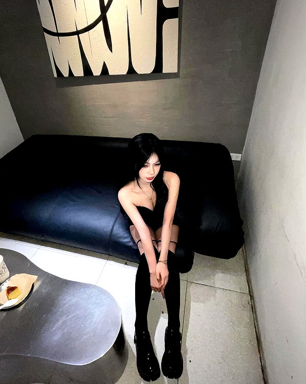 _wiyc.knz instagram image archive image