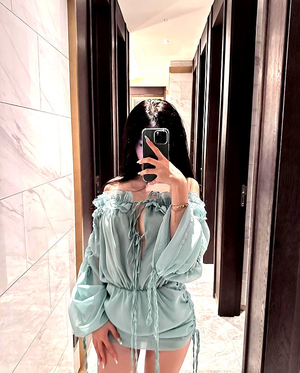 _wiyc.knz instagram image archive image