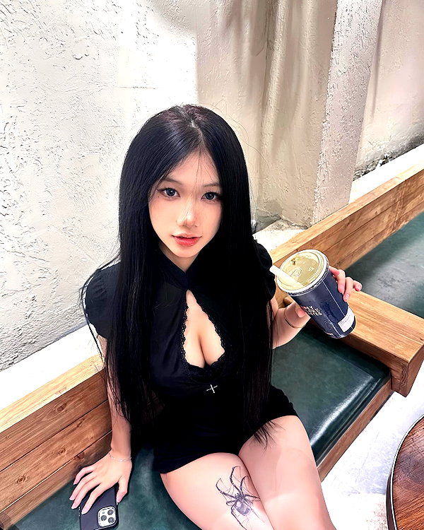 _wiyc.knz instagram image archive image
