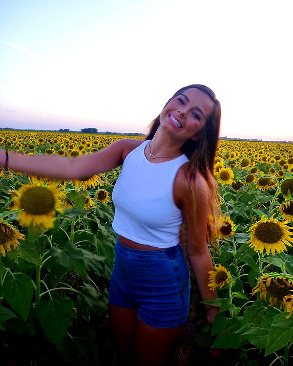 addisonraee instagram image archive image