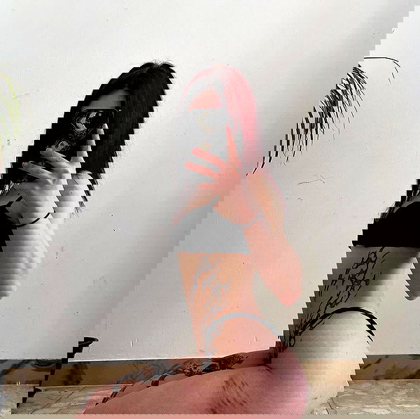 aekamee aekamee archive image