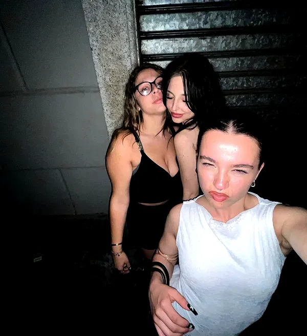 aekamee aekamee archive image