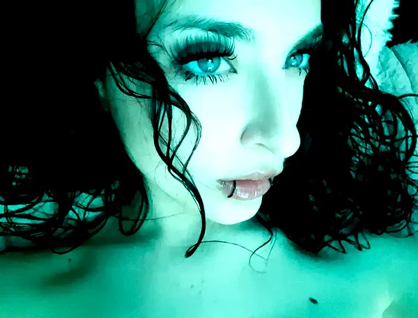 aekamee aekamee archive image