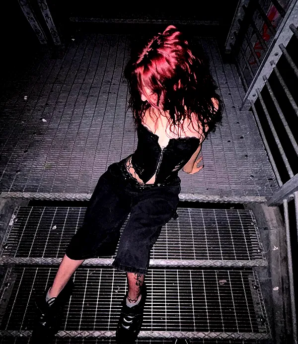 aekamee aekamee archive image