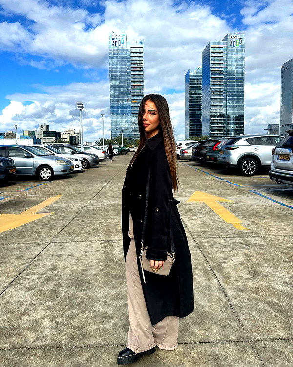 agam__mallka instagram image archive image