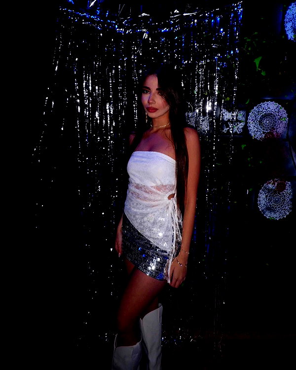 agam__mallka instagram image archive image
