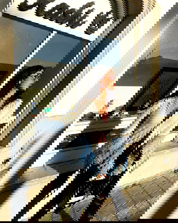 agambuzaglo122 image ~ Altpins