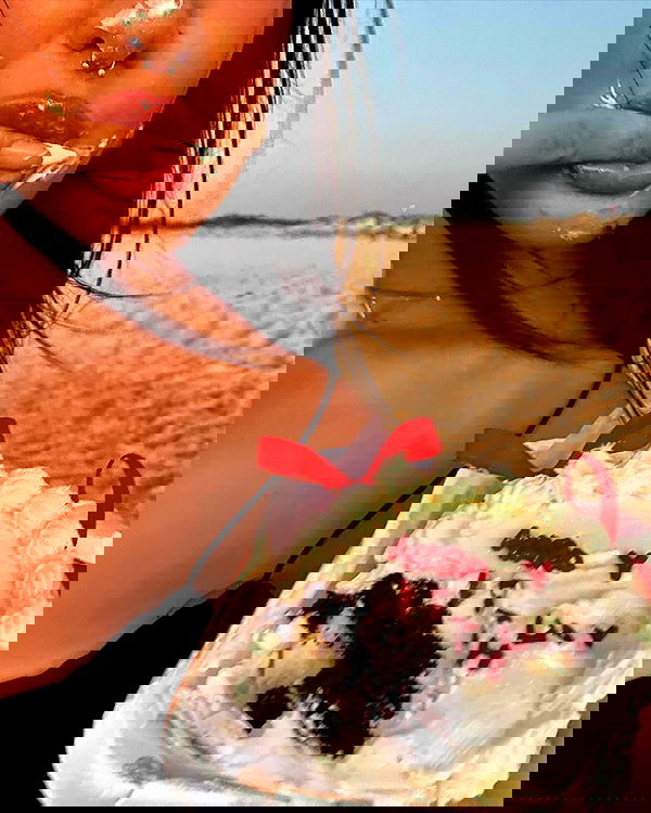 agambuzaglo122 image ~ Altpins