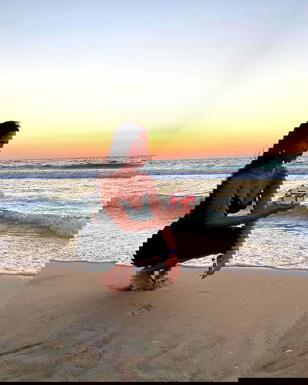 agambuzaglo122 image ~ Altpins