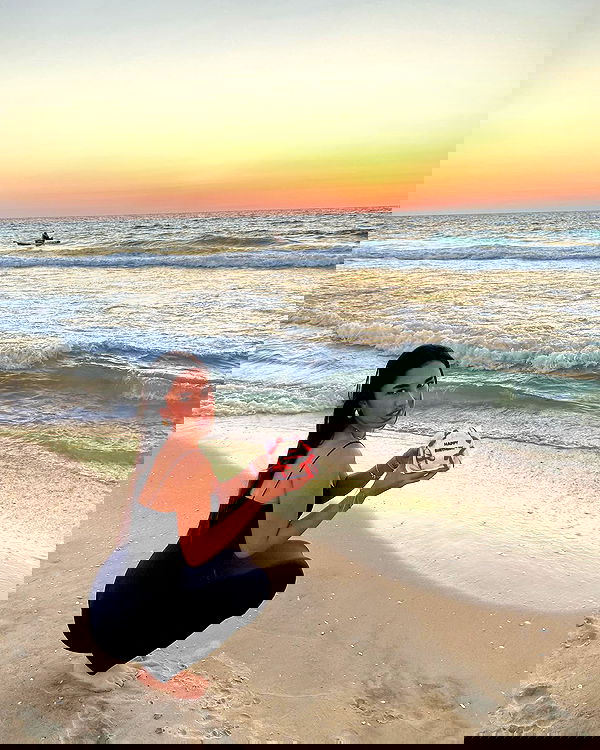 agambuzaglo122 image ~ Altpins