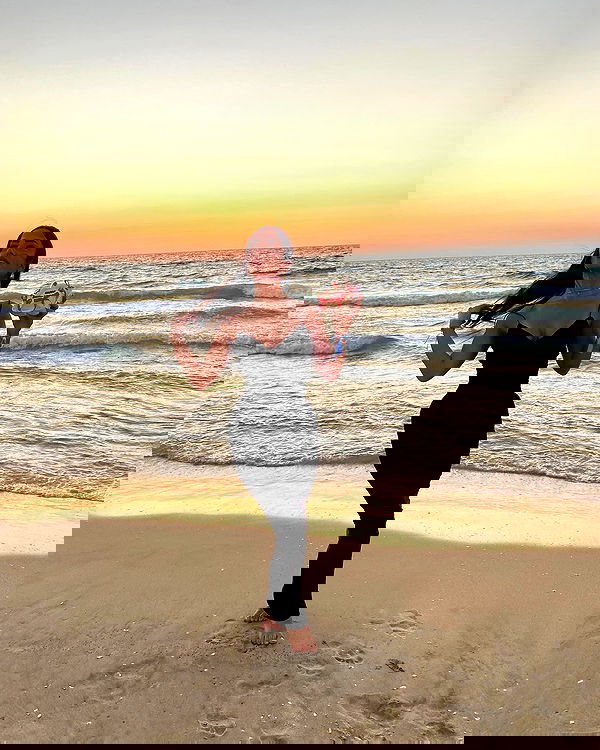 agambuzaglo122 image ~ Altpins