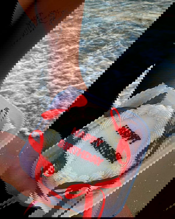 agambuzaglo122 image ~ Altpins