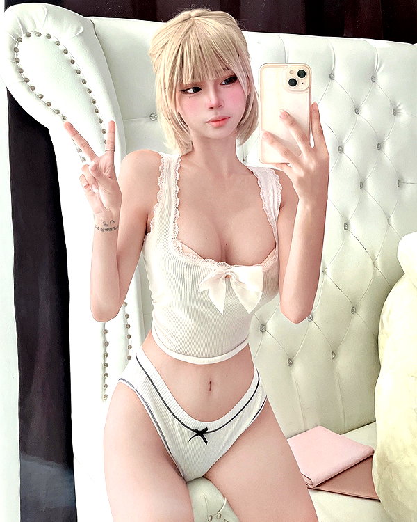 akariiiiiiiu instagram image archive image