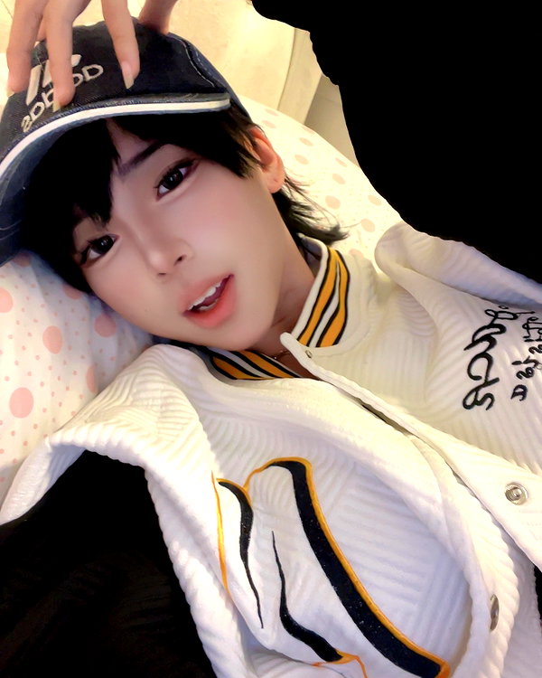 akariiiiiiiu instagram image archive image
