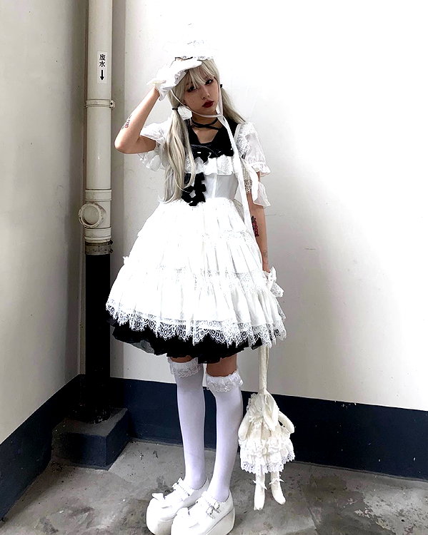 akeri.homura instagram image archive image