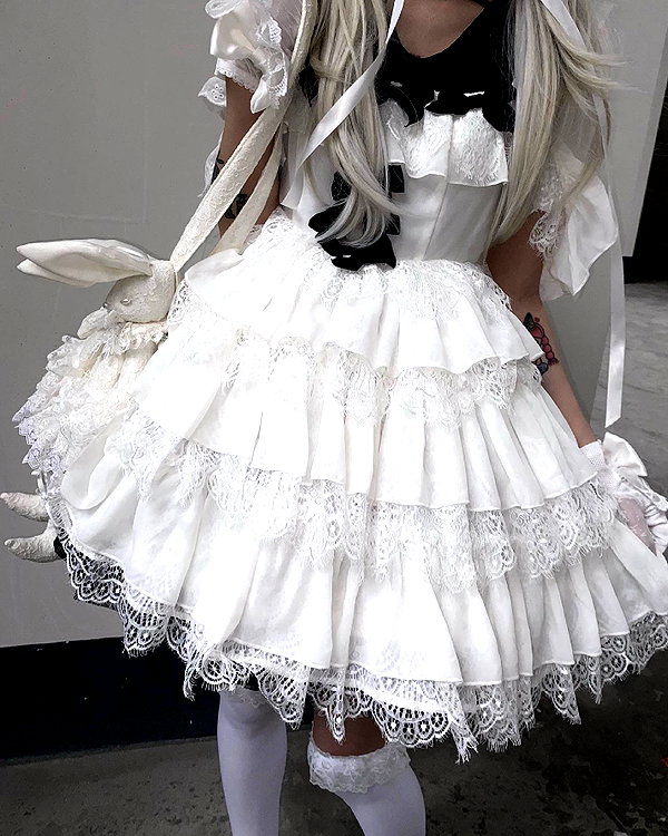 akeri.homura instagram image archive image
