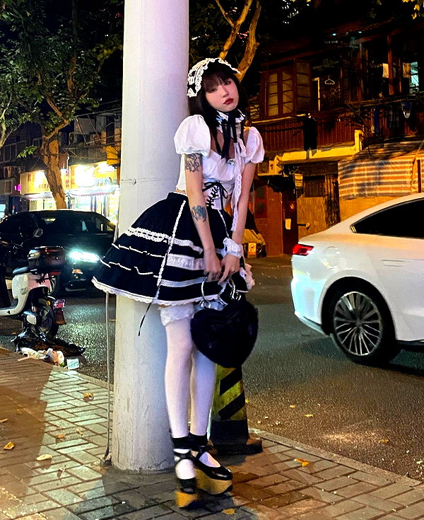 akeri.homura instagram image archive image