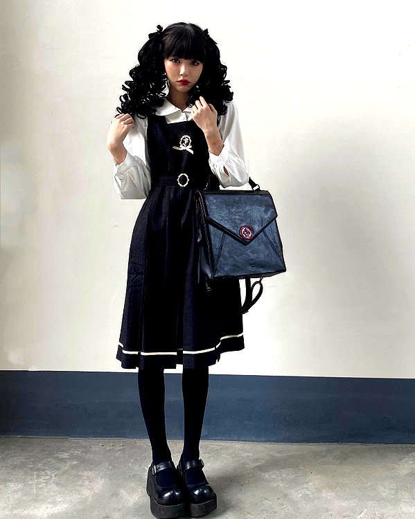akeri.homura instagram image archive image