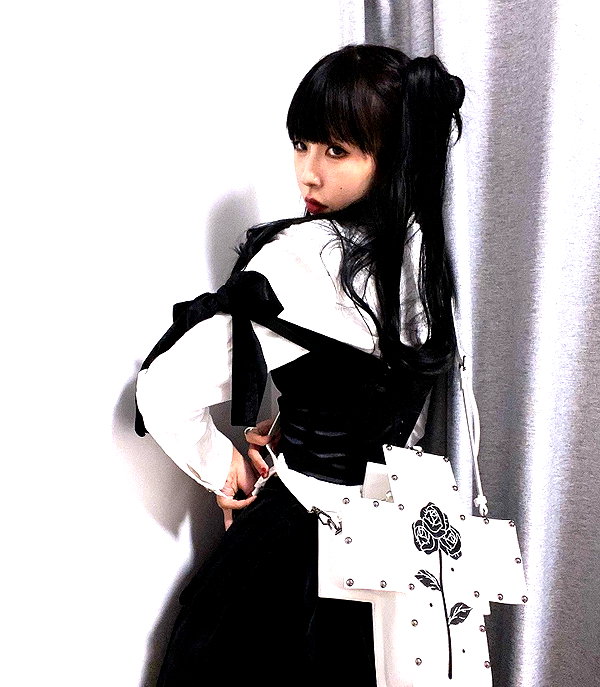 akeri.homura instagram image archive image